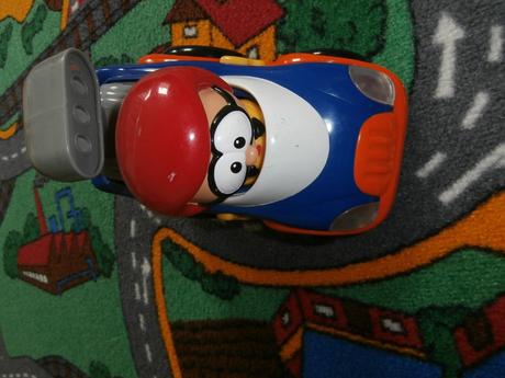 Autíčko s mimozenšťanom,