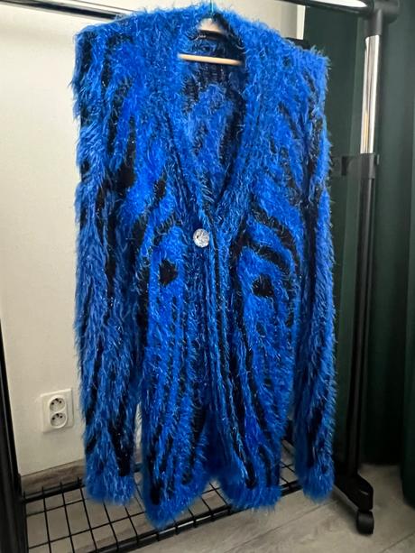 Chlpaty teplý predĺžený svetrik,