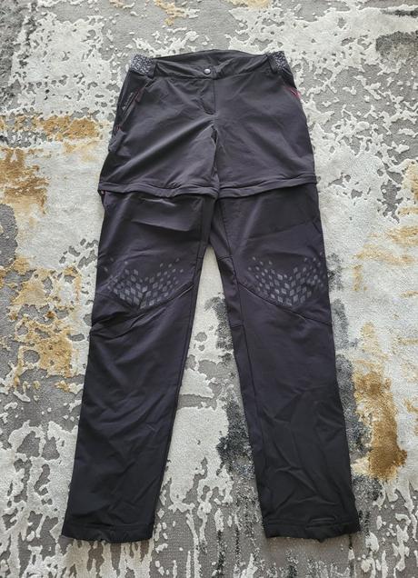 Dámske turisticke nohavice 2v1, decathlon,s
