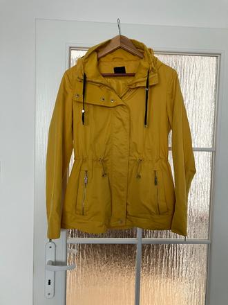 Tenká vetrovka, zara,36