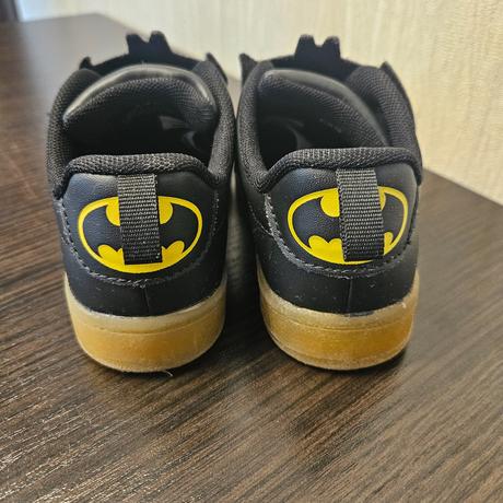 Tenisky batman blikajuce, h&m,28
