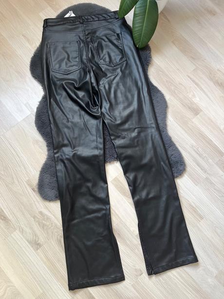Zara nové kožene straight čierne nohavice, zara,m