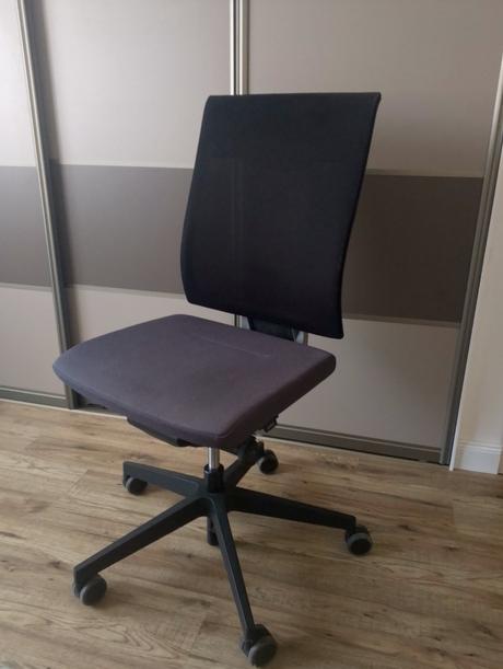 Kancelárska stolicka, 