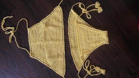 Žlté pletené plavky veľkosť s a m, s