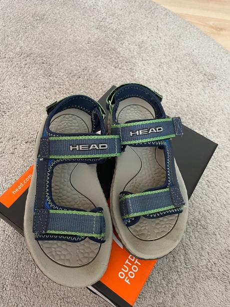Sandale head, 30