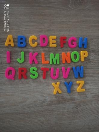 Magnetické písmenká, 