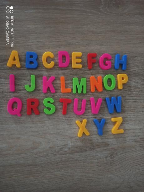 Magnetické písmenká, 
