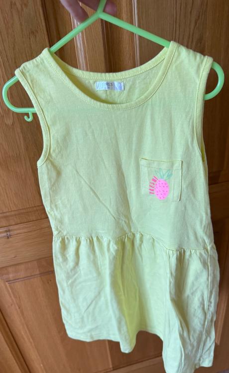 Krásne letné šaty veľa druhov, sinsay,122