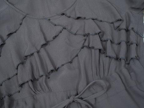 Kvalitné sivé šaty culture, m