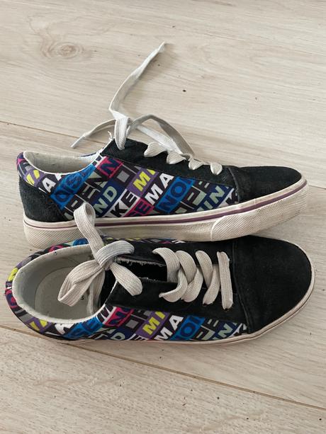 Platenky, reserved,34