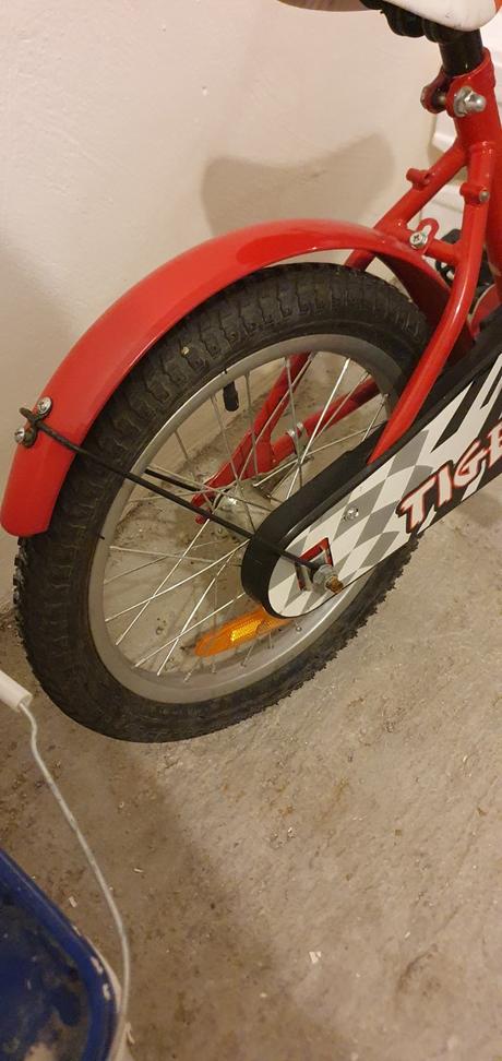 Bicykel tiger miles, 16