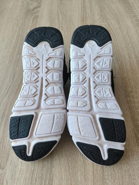 Detské priedušné tenisky decathlon - v. 39, decathlon,39