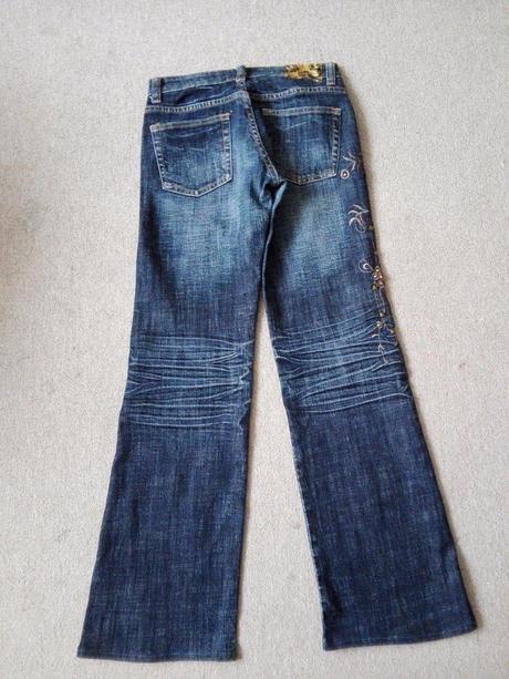 Rifle so zdobením, 28