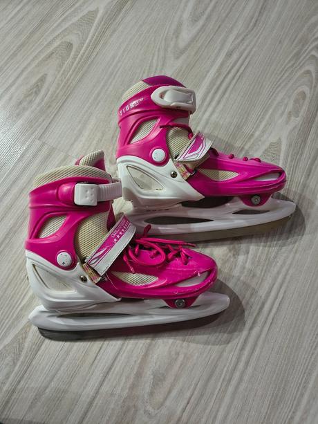 Korčule na ľad, 30