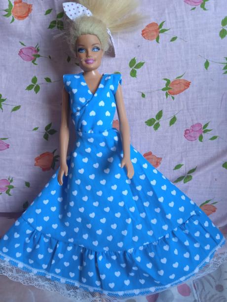 Barbie šaty,