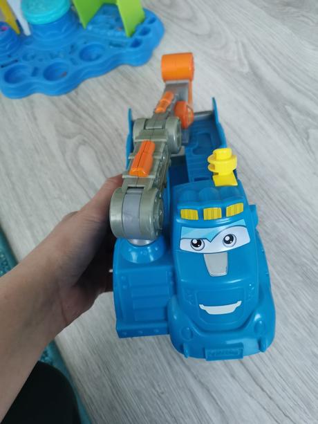 Auto na plastelínu,