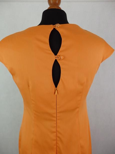 Kvalitné elegantné šaty, 40