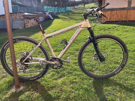 Juniorsky lahky horsky bicykel, 24