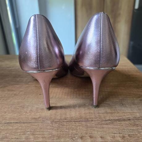 Ruzove lodicky, tamaris,40