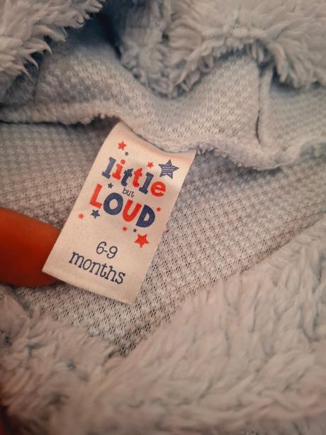 Chlpatučký overal, 74