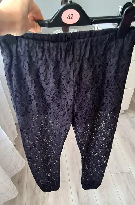 Luxusné nohavice, 38