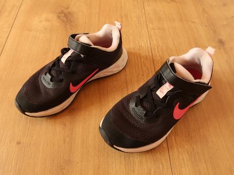 Dievčenské tenisky nike č. 33 (21,0 cm) super stav, nike,33