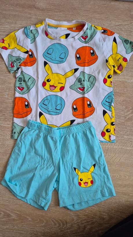 Letne pyzamo pokemon c&a 116, c&a,116