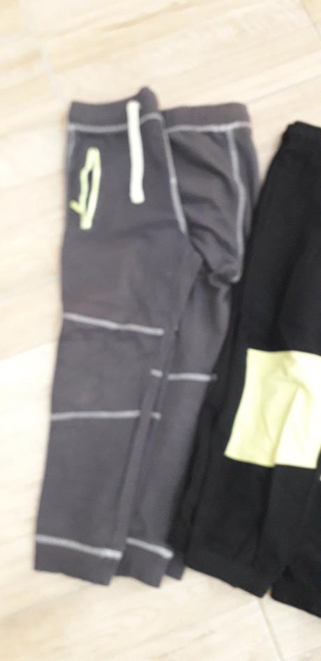 Balík teplaky, 104–116