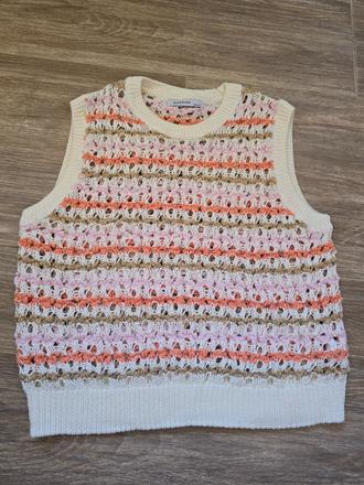 Vesta/sveter č.164, reserved,164