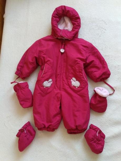 Teplučký zimný overal s rukavičkami a topánočkami, 68