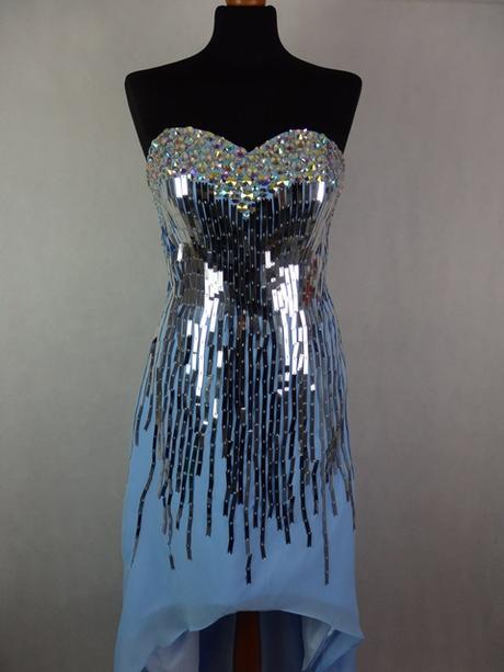 Kvalitné spoločenské šaty, 38