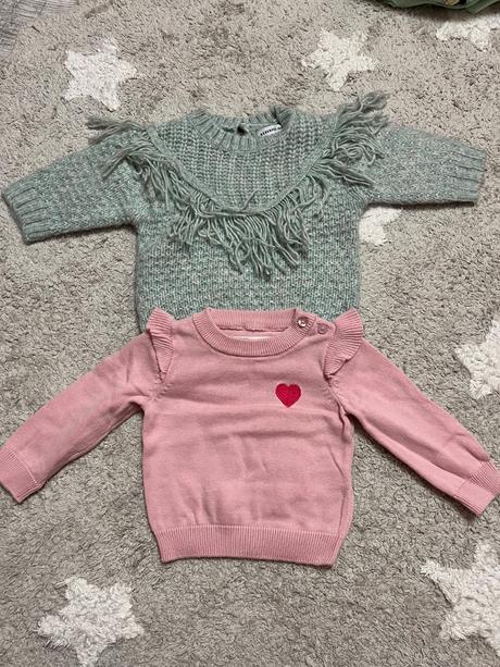 Svetríky reserved 62., reserved,62