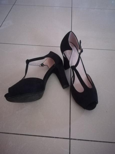 Balík sandálok veľ. 41 už aj s poštou, 41