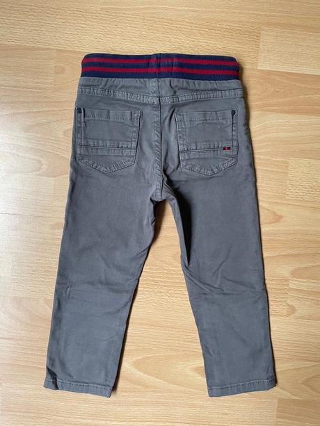 Frajerské nohavice, mayoral,92