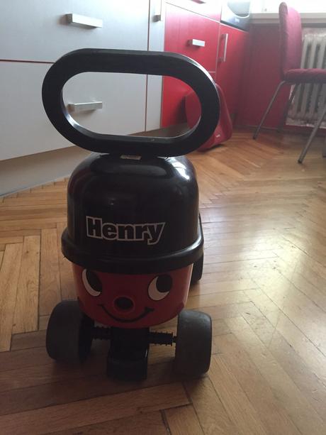 Odrážadlá henry a hetty,
