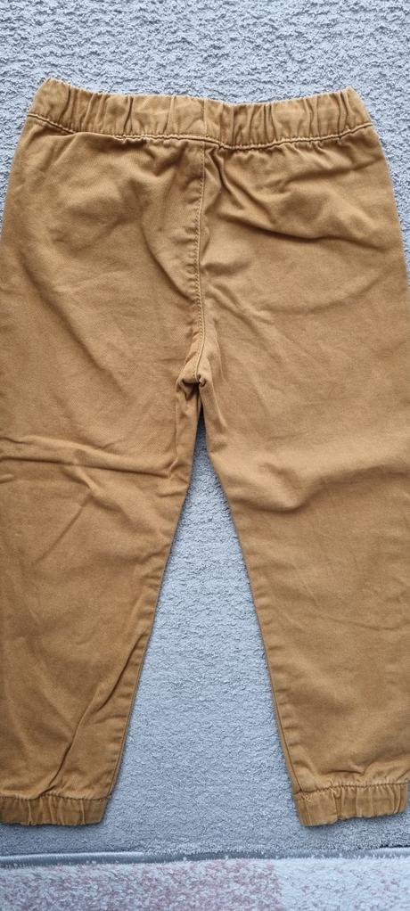 Nohavice v.104, h&m,104