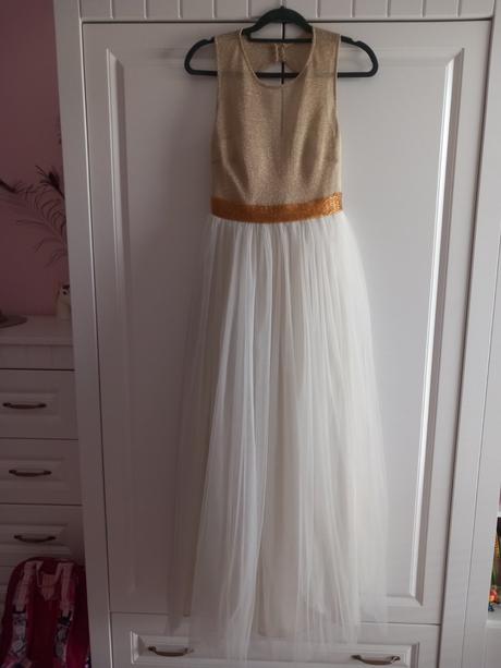 Spoločenské šaty, 38