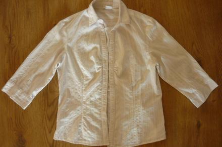 Blúzka málo nosená , 40