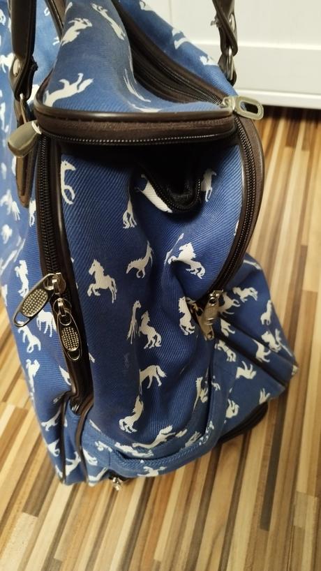 Cestovná taška na kolieskach, 