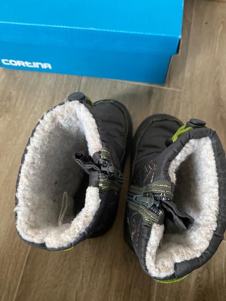 Detské snehule čižmy, 24