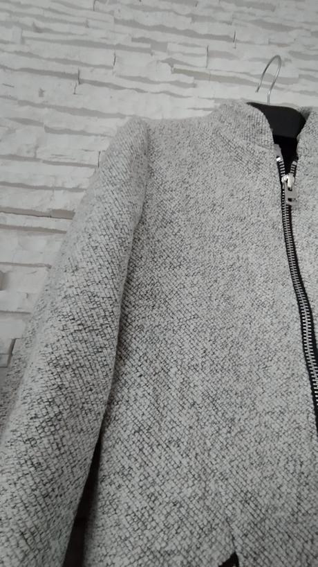 Kabát, stradivarius,s