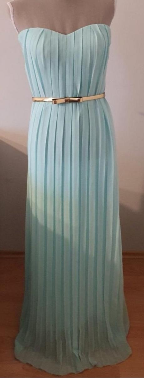 Pekné lahulinké šaty, s