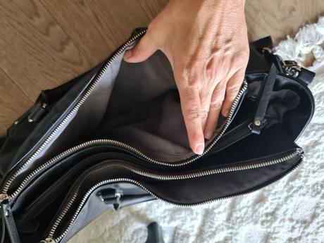 Taska na kocik cierna stylova,