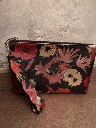 Guess-listová kabelka, guess