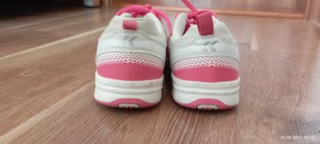 Botasky na telesnú vychovu, 36