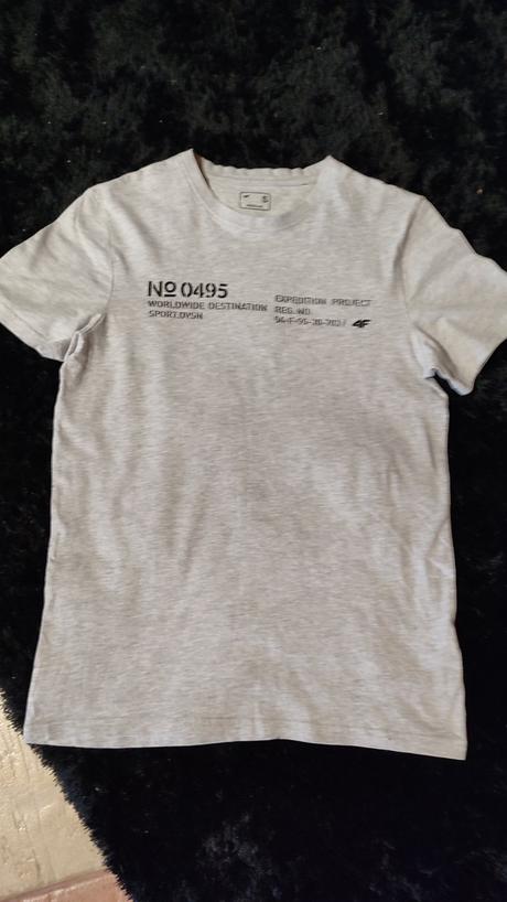 Kraťasy , tričko 4f, s