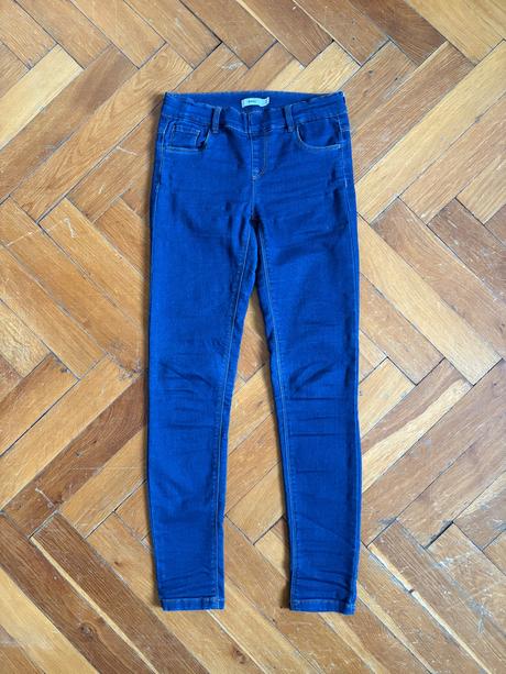 Riflové jeginsy zn. guppy, 152