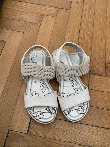 Detske sandale, 28