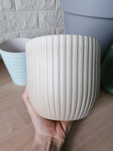 Kvetináč / kochlík na izbové rastliny, 