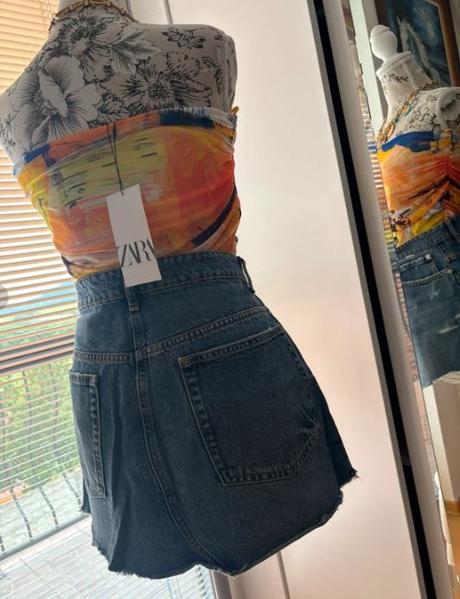 Tmavomodrá riflova sukňa zn. zara - veľkosť xl, zara,xl